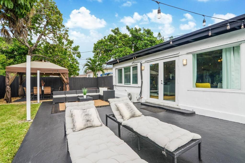 Hébergement de vacances Zen House W/pool+backyard+nature *